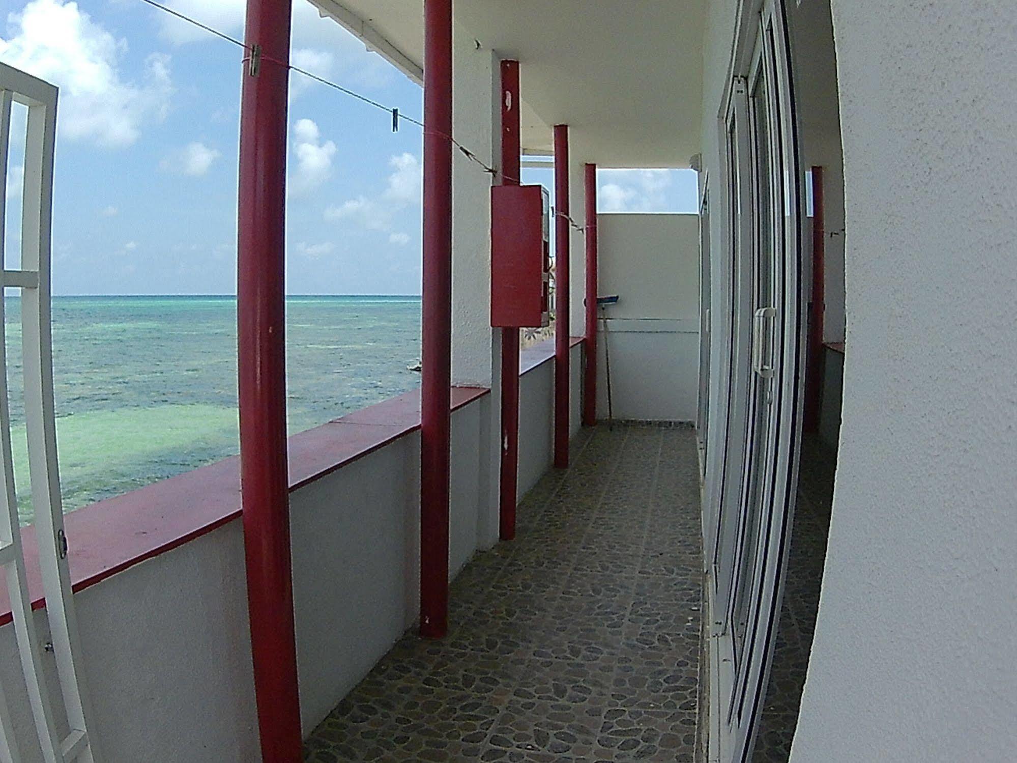 Apartamentos Rocky Cay Bay San Andres  Bagian luar foto